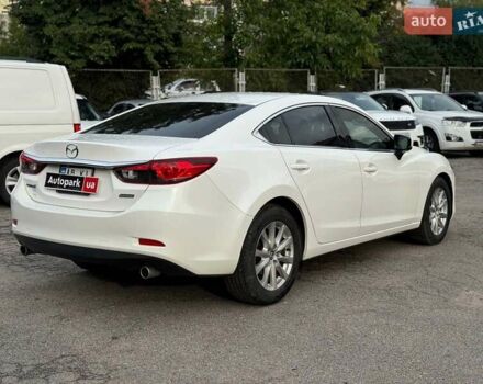 Білий Мазда 6, об'ємом двигуна 2.5 л та пробігом 125 тис. км за 13890 $, фото 5 на Automoto.ua