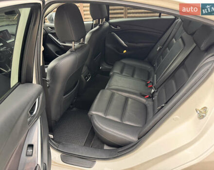 Белый Мазда 6, объемом двигателя 2.49 л и пробегом 66 тыс. км за 19000 $, фото 7 на Automoto.ua