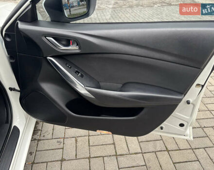 Белый Мазда 6, объемом двигателя 2.49 л и пробегом 76 тыс. км за 15500 $, фото 19 на Automoto.ua