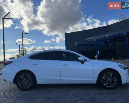 Белый Мазда 6, объемом двигателя 2.49 л и пробегом 70 тыс. км за 19000 $, фото 6 на Automoto.ua