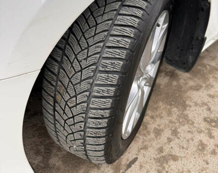 Белый Мазда 6, объемом двигателя 2.49 л и пробегом 66 тыс. км за 19000 $, фото 10 на Automoto.ua