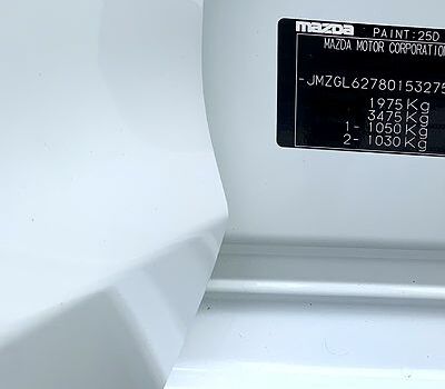 Білий Мазда 6, об'ємом двигуна 2 л та пробігом 65 тис. км за 17200 $, фото 4 на Automoto.ua