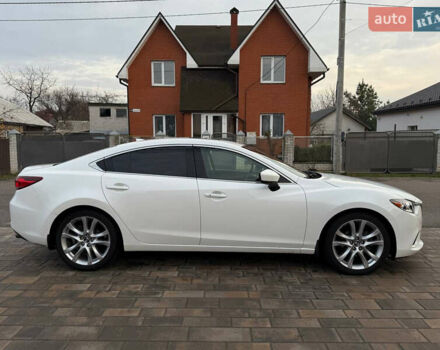 Белый Мазда 6, объемом двигателя 2.49 л и пробегом 116 тыс. км за 15900 $, фото 2 на Automoto.ua