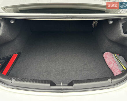 Белый Мазда 6, объемом двигателя 2.49 л и пробегом 76 тыс. км за 15500 $, фото 18 на Automoto.ua