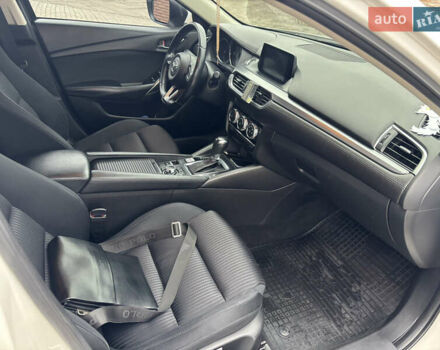 Белый Мазда 6, объемом двигателя 2.49 л и пробегом 76 тыс. км за 15500 $, фото 14 на Automoto.ua