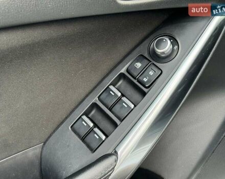 Білий Мазда 6, об'ємом двигуна 2.5 л та пробігом 125 тис. км за 13890 $, фото 12 на Automoto.ua