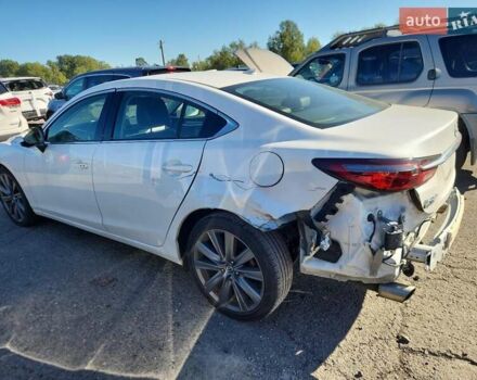 Белый Мазда 6, объемом двигателя 2.5 л и пробегом 42 тыс. км за 2500 $, фото 1 на Automoto.ua