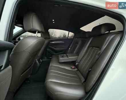 Белый Мазда 6, объемом двигателя 2.49 л и пробегом 70 тыс. км за 19999 $, фото 16 на Automoto.ua