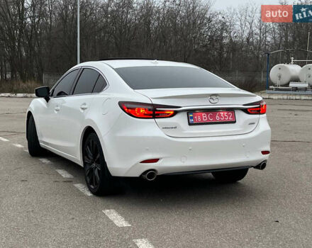 Белый Мазда 6, объемом двигателя 2.49 л и пробегом 70 тыс. км за 19999 $, фото 2 на Automoto.ua