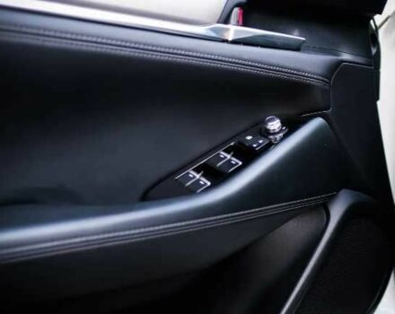 Білий Мазда 6, об'ємом двигуна 2.5 л та пробігом 48 тис. км за 11000 $, фото 8 на Automoto.ua