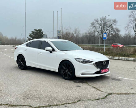 Белый Мазда 6, объемом двигателя 2.49 л и пробегом 70 тыс. км за 19999 $, фото 5 на Automoto.ua