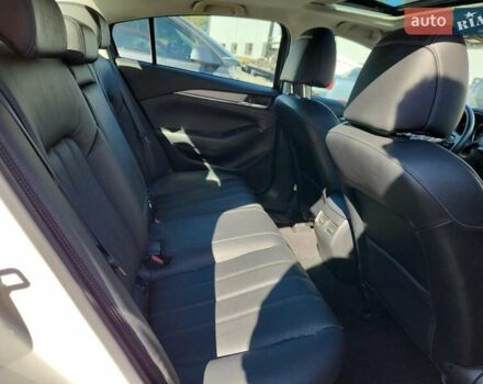 Белый Мазда 6, объемом двигателя 2.5 л и пробегом 42 тыс. км за 2500 $, фото 9 на Automoto.ua