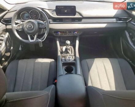 Білий Мазда 6, об'ємом двигуна 2.49 л та пробігом 71 тис. км за 3000 $, фото 7 на Automoto.ua