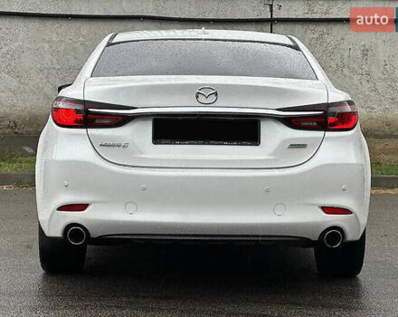 Белый Мазда 6, объемом двигателя 2.49 л и пробегом 95 тыс. км за 15400 $, фото 7 на Automoto.ua