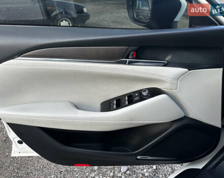 Білий Мазда 6, об'ємом двигуна 2.49 л та пробігом 45 тис. км за 25500 $, фото 21 на Automoto.ua