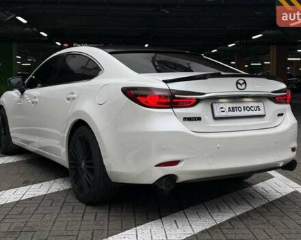 Белый Мазда 6, объемом двигателя 2 л и пробегом 121 тыс. км за 17990 $, фото 4 на Automoto.ua