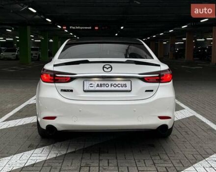 Белый Мазда 6, объемом двигателя 2 л и пробегом 121 тыс. км за 17990 $, фото 5 на Automoto.ua