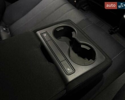 Белый Мазда 6, объемом двигателя 2 л и пробегом 122 тыс. км за 17490 $, фото 21 на Automoto.ua