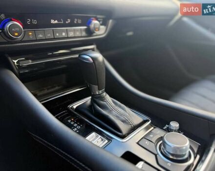 Білий Мазда 6, об'ємом двигуна 2 л та пробігом 134 тис. км за 20490 $, фото 22 на Automoto.ua