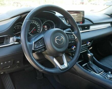 Білий Мазда 6, об'ємом двигуна 0 л та пробігом 105 тис. км за 8200 $, фото 6 на Automoto.ua