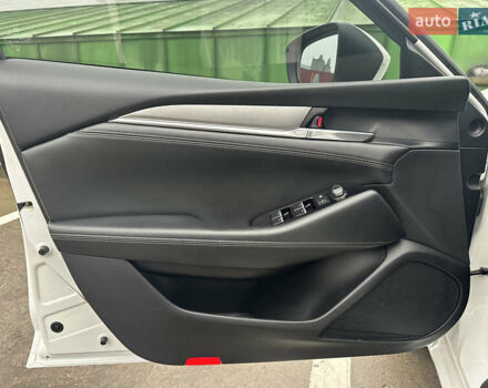 Білий Мазда 6, об'ємом двигуна 2.49 л та пробігом 148 тис. км за 15700 $, фото 16 на Automoto.ua