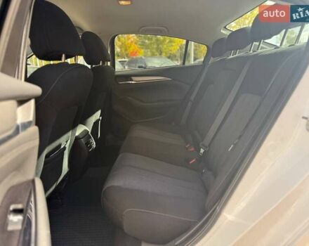 Білий Мазда 6, об'ємом двигуна 2 л та пробігом 134 тис. км за 20490 $, фото 9 на Automoto.ua