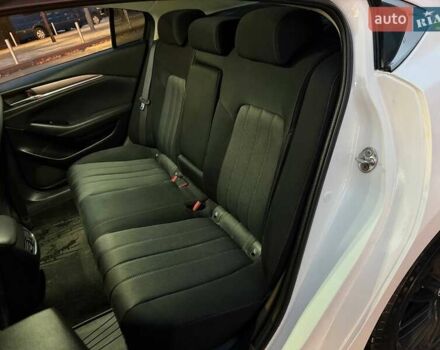 Мазда 6 2019 у Києві на Automoto.ua Білий Мазда 6, об'ємом двигуна 2 л та пробігом 120 тис. км за 18490 $, фото 9 на Automoto.ua