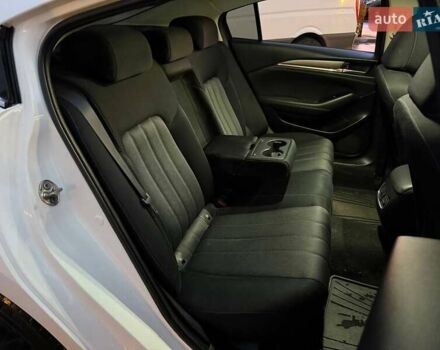 Мазда 6 2019 у Києві на Automoto.ua Білий Мазда 6, об'ємом двигуна 2 л та пробігом 120 тис. км за 18490 $, фото 10 на Automoto.ua