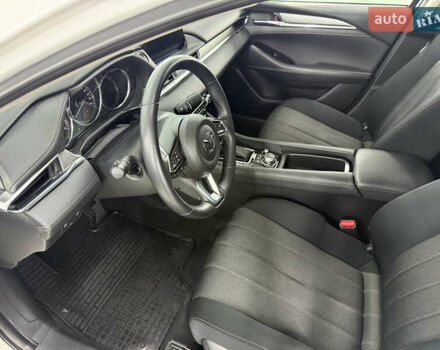 Белый Мазда 6, объемом двигателя 2 л и пробегом 110 тыс. км за 20500 $, фото 15 на Automoto.ua