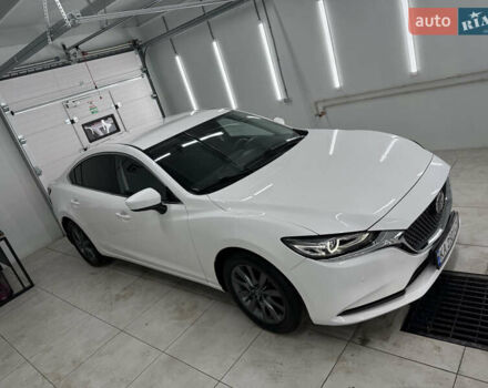 Белый Мазда 6, объемом двигателя 2 л и пробегом 110 тыс. км за 20500 $, фото 10 на Automoto.ua