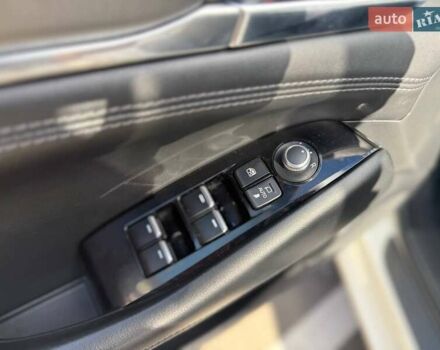Білий Мазда 6, об'ємом двигуна 2 л та пробігом 134 тис. км за 20490 $, фото 12 на Automoto.ua