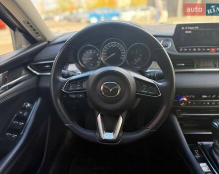 Білий Мазда 6, об'ємом двигуна 2 л та пробігом 134 тис. км за 20490 $, фото 14 на Automoto.ua