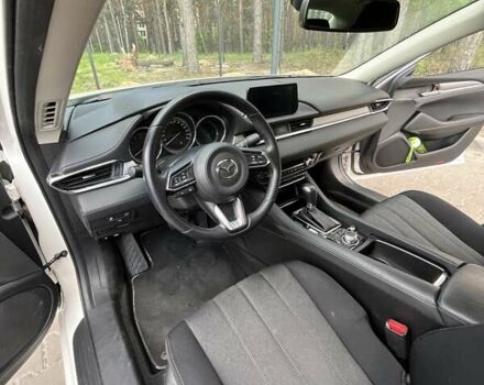 Белый Мазда 6, объемом двигателя 2 л и пробегом 120 тыс. км за 20500 $, фото 15 на Automoto.ua