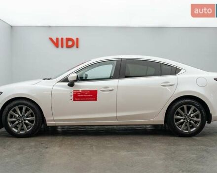 Білий Мазда 6, об'ємом двигуна 2 л та пробігом 30 тис. км за 23228 $, фото 4 на Automoto.ua