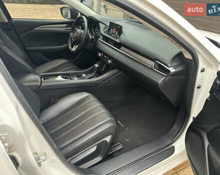 Белый Мазда 6, объемом двигателя 2.49 л и пробегом 114 тыс. км за 16500 $, фото 6 на Automoto.ua