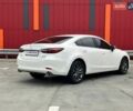 Білий Мазда 6, об'ємом двигуна 2 л та пробігом 22 тис. км за 23490 $, фото 7 на Automoto.ua