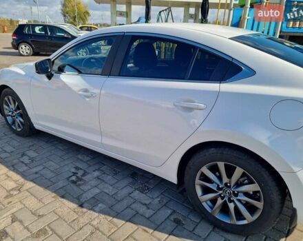 Білий Мазда 6, об'ємом двигуна 2 л та пробігом 51 тис. км за 25500 $, фото 19 на Automoto.ua