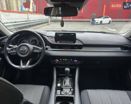 Білий Мазда 6, об'ємом двигуна 2 л та пробігом 22 тис. км за 23490 $, фото 12 на Automoto.ua