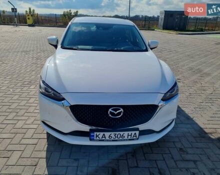 Білий Мазда 6, об'ємом двигуна 2 л та пробігом 51 тис. км за 25500 $, фото 2 на Automoto.ua
