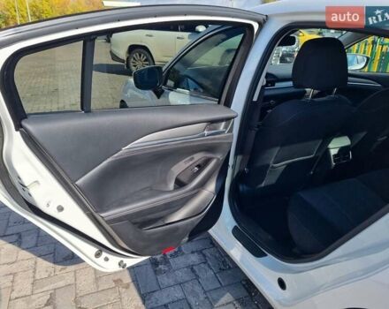 Білий Мазда 6, об'ємом двигуна 2 л та пробігом 51 тис. км за 25500 $, фото 30 на Automoto.ua