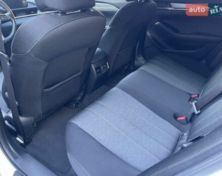 Белый Мазда 6, объемом двигателя 2 л и пробегом 18 тыс. км за 22999 $, фото 24 на Automoto.ua