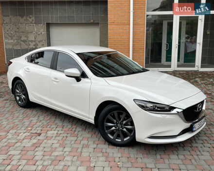 Білий Мазда 6, об'ємом двигуна 2 л та пробігом 22 тис. км за 23400 $, фото 9 на Automoto.ua