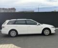 Білий Мазда 6, об'ємом двигуна 2 л та пробігом 333 тис. км за 4300 $, фото 2 на Automoto.ua
