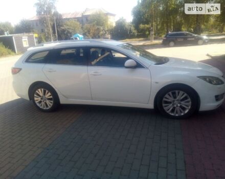 Белый Мазда 6, объемом двигателя 2 л и пробегом 300 тыс. км за 6400 $, фото 16 на Automoto.ua