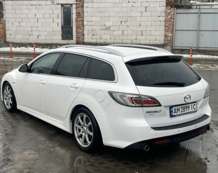 Білий Мазда 6, об'ємом двигуна 2 л та пробігом 203 тис. км за 7650 $, фото 4 на Automoto.ua