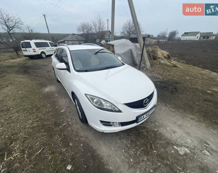 Белый Мазда 6, объемом двигателя 2 л и пробегом 335 тыс. км за 5500 $, фото 9 на Automoto.ua