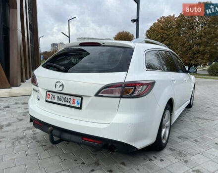 Белый Мазда 6, объемом двигателя 2 л и пробегом 204 тыс. км за 6800 $, фото 4 на Automoto.ua