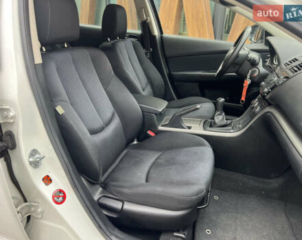 Мазда 6 2010 у Луцьку на Automoto.ua Білий Мазда 6, об'ємом двигуна 2 л та пробігом 204 тис. км за 7100 $, фото 50 на Automoto.ua