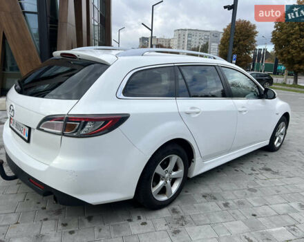 Белый Мазда 6, объемом двигателя 2 л и пробегом 204 тыс. км за 6800 $, фото 3 на Automoto.ua