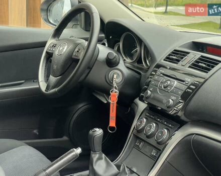 Мазда 6 2010 у Луцьку на Automoto.ua Білий Мазда 6, об'ємом двигуна 2 л та пробігом 204 тис. км за 7100 $, фото 51 на Automoto.ua